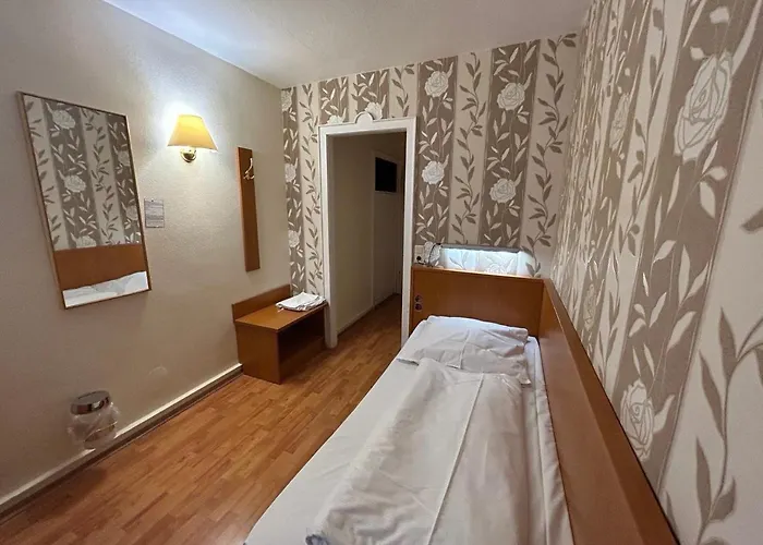 Apartment Westend#204 *
